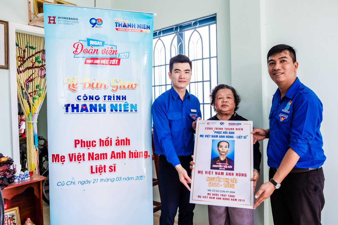 [Câu chuyện từ di ảnh Mẹ VNAH] – Bức di ảnh từ thẻ căn cước công dân đã cũ