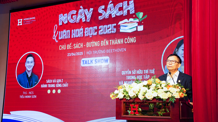 PGS.TS Lê Khắc Cường – Phó Hiệu trưởng HIU phát biểu tại chương trình