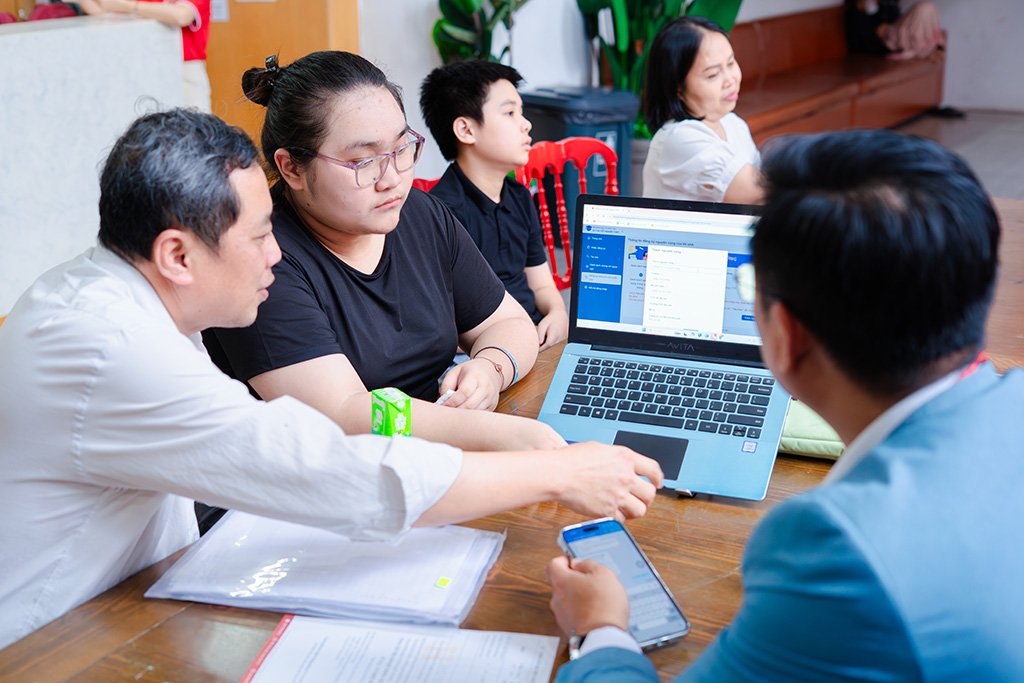 Việc đăng ký, điều chỉnh và bổ sung nguyện vọng xét tuyển đại học được thực hiện trong thời gian quy định của Bộ Giáo dục và Đào tạo