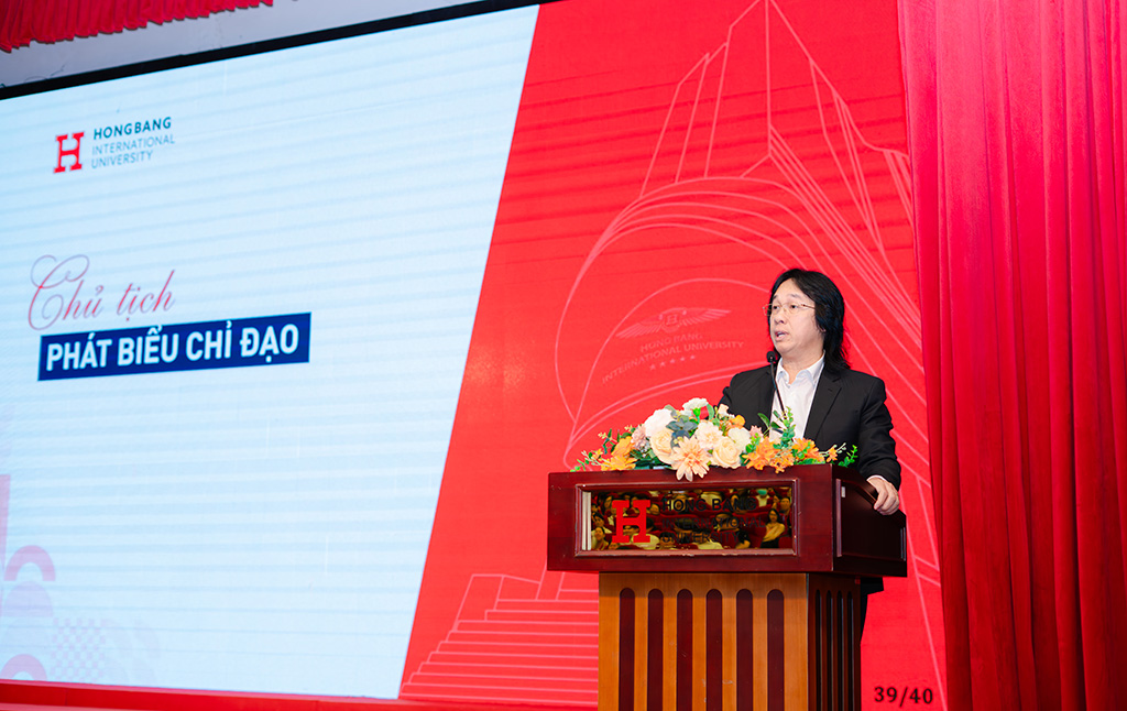Ông Hoàng Quốc Việt - Chủ tịch Hội đồng Cố vấn phát biểu tại Lễ công bố