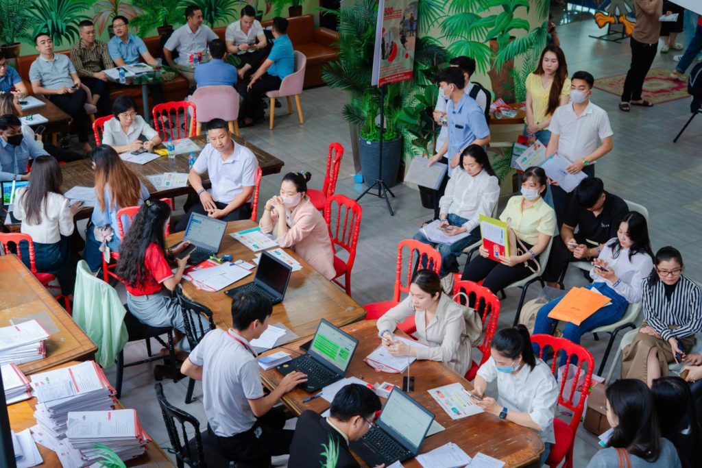 HIU thông báo xét tuyển bổ sung các ngành còn chỉ tiêu đến ngày 31/8