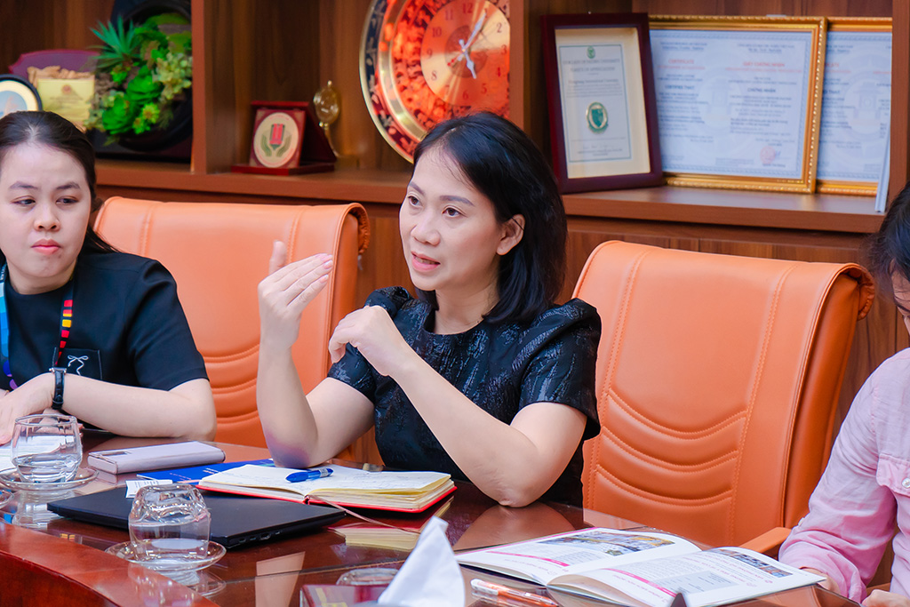 PGS.TS.DS Nguyễn Thị Thu Thủy chia sẻ tại Lễ ký kết