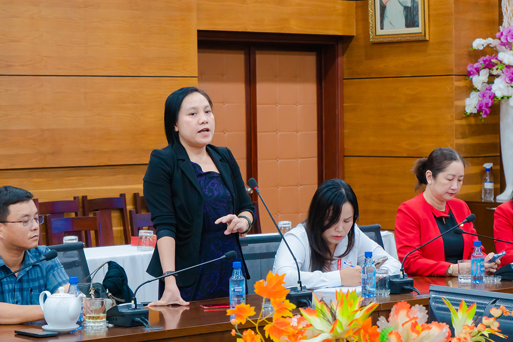 HIU ký kết hợp tác với Sở GD&ĐT TP.HCM hỗ trợ học sinh khởi nghiệp