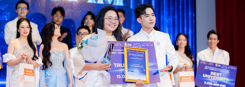 Sinh viên HIU đạt hai giải tại chung kết MIC VÀNG SINH VIÊN 2025