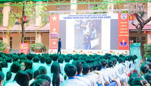 “Mẹ – điều bình dị phi thường”: Khi giáo dục bắt đầu từ lòng biết ơn