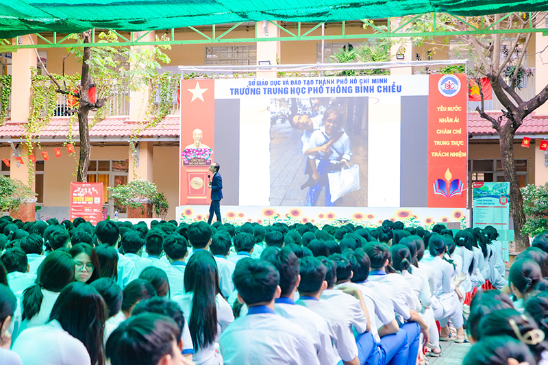 “Mẹ – điều bình dị phi thường”: Khi giáo dục bắt đầu từ lòng biết ơn