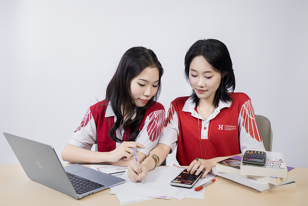 Trường Đại học Quốc tế Hồng Bàng tuyển sinh ngành Digital Marketing bằng 6 phương thức