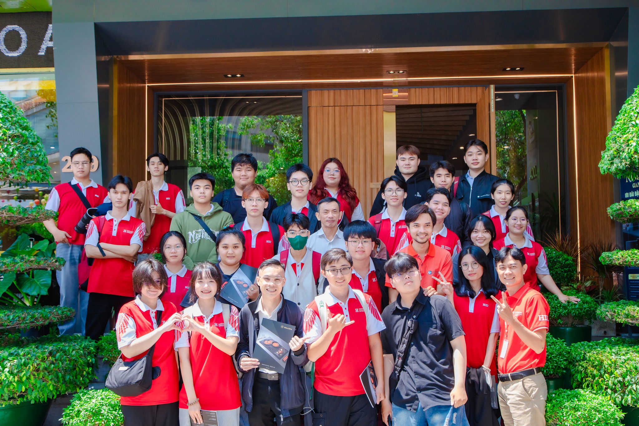 Có nên bảo lưu 1 năm nếu chưa biết chọn ngành gì không?